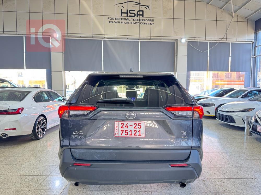 تويوتا راف 4